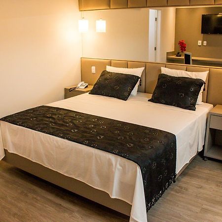 Ity Hotel Cristalina Eksteriør billede